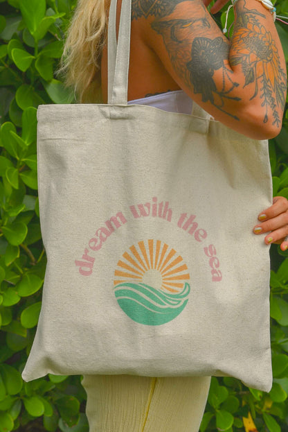 dream with the sea tote bag